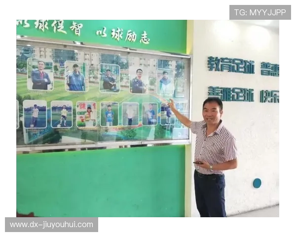 以天龙足球为核心探索团队精神与竞技魅力的全面发展之路